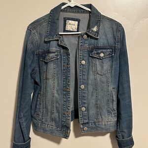 Women’s distressed Mudd denim jacket.  Size L but runs large and fits M/S